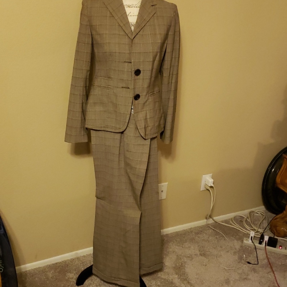 Full lined pant suit